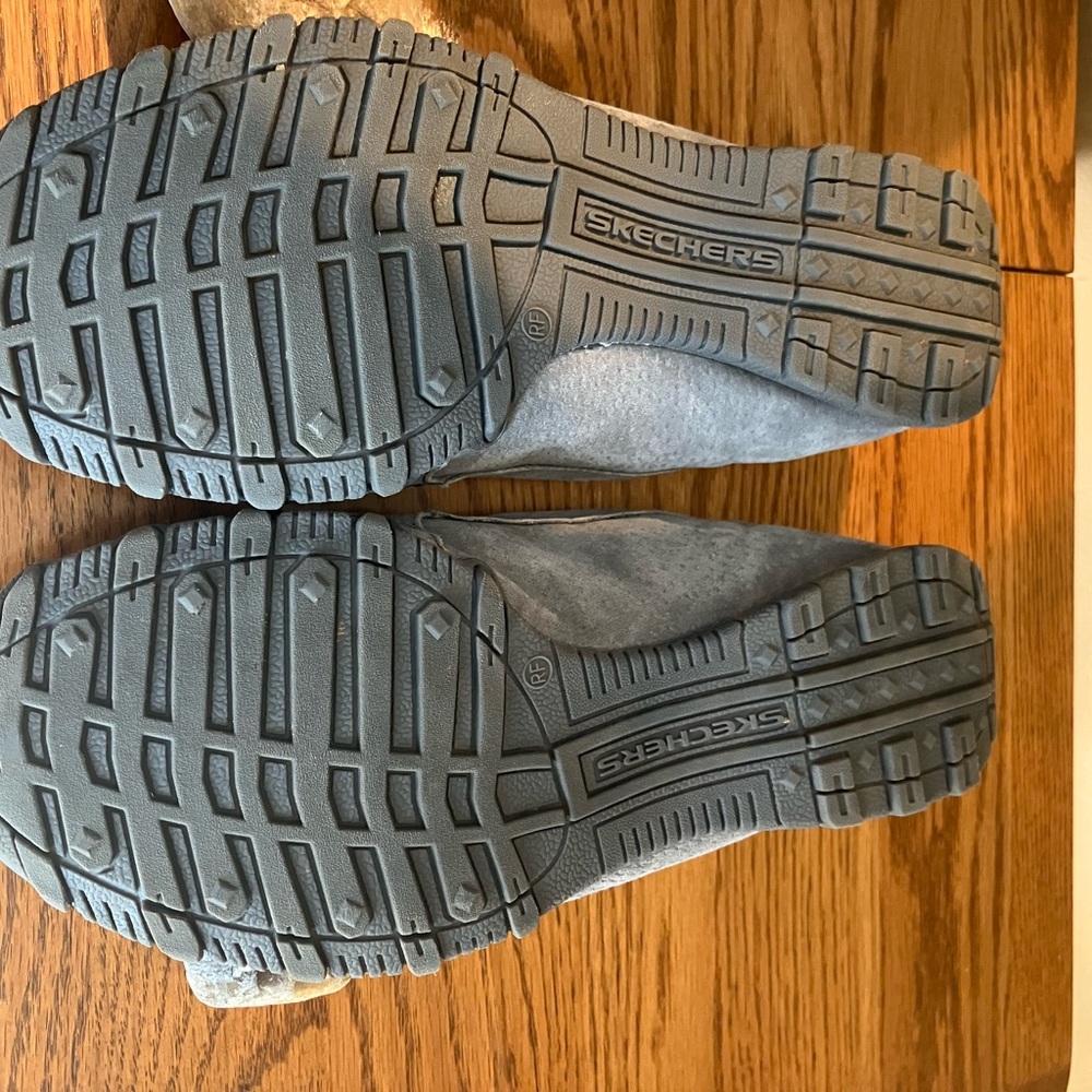 Grey Suede Sketchers Memory Foam Loafers - image 7